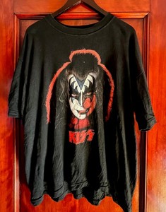 T-shirt Vintage Logo Kiss Officiel - Gene Simmons - Homme/Unisexe - Noir 100% Coton - Neuf Avec Étiquette