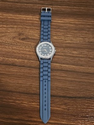 Ladies Geneva Clear Rhinestone Bezel Navy Blue Face & Silicone Band,need battery