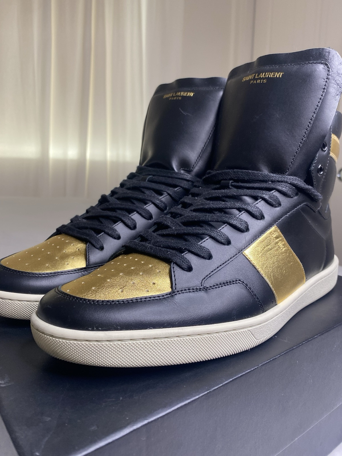 Scarpe da ginnastica alte Saint Laurent SL 10h nero oro Corte EU 46 US 13