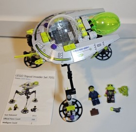 LEGO Space: Tripod Invader (7051) 100% Complete.  No Box Or Manual. 