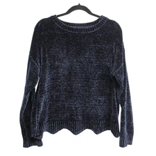 Love Tree Blue Chenille Scalloped Hem Crewneck Sweater Soft Cozy Warm Size M