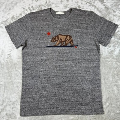 Marine Layer Signature Graphic Tee T-Shirt Men Medium Gray Surfing Bear $45 NWOT