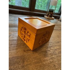 Marked Hand Carved Wooden Trinket Box Star Pattern Chip Carved Keepsake Box
