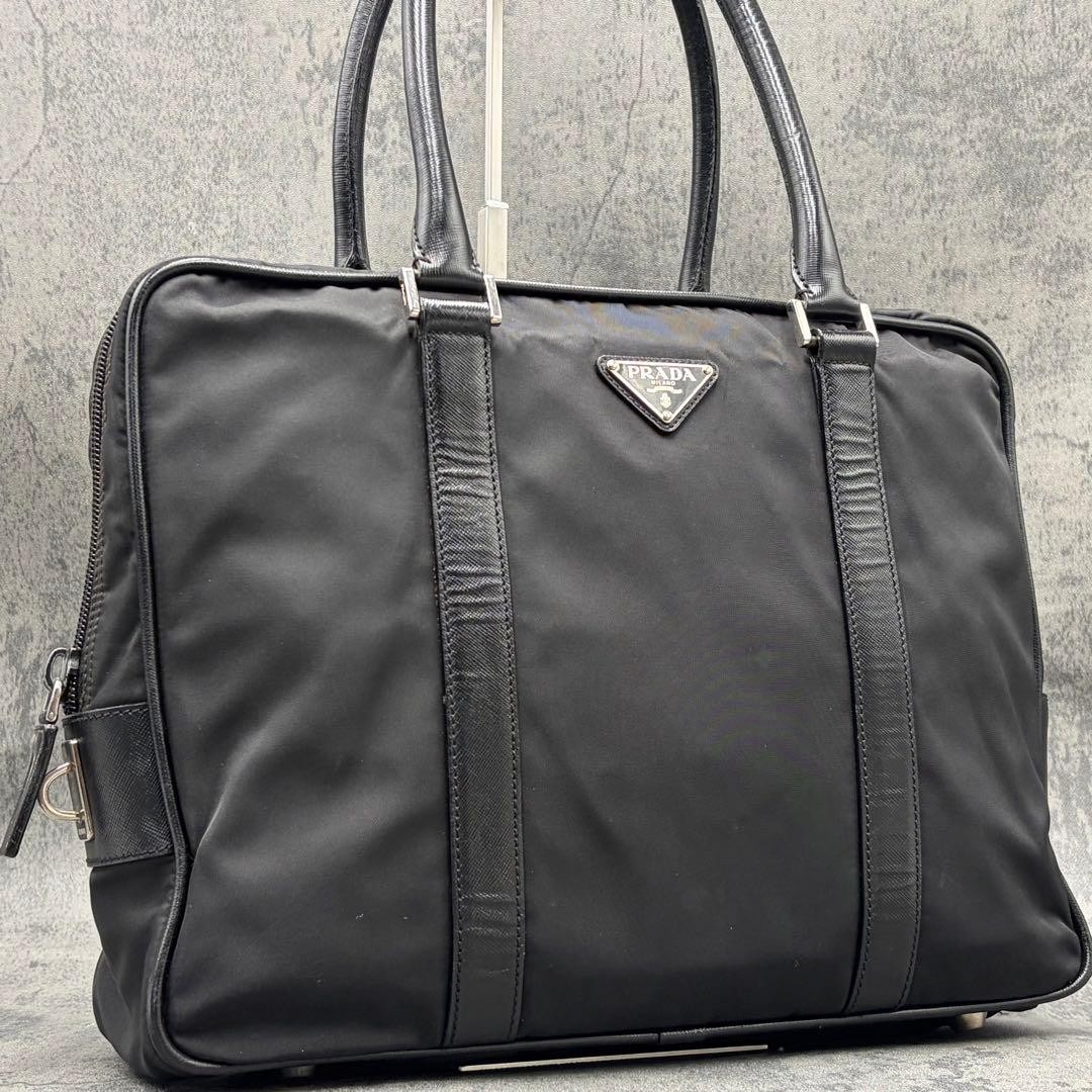 PRADA Triangle Logo Briefcase Business Hand Shoulder Bag Leather Auth R02128