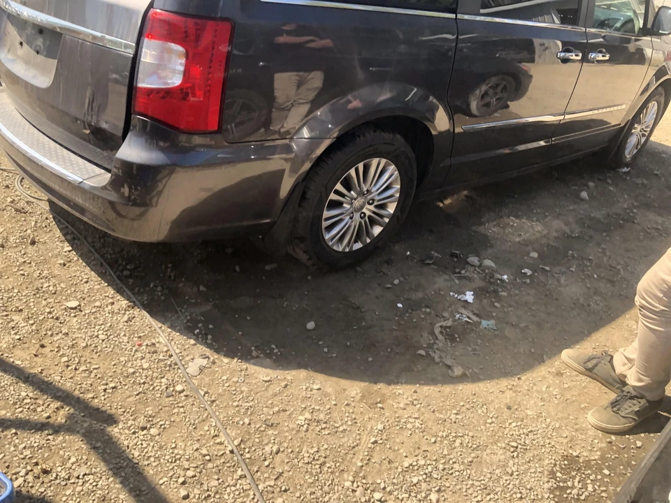 15 CHRYSLER TOWN CNTRY Crossmember/cradle/undercarria (NO SHIPPING) Foto 4 de 4