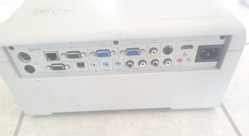 Smart LightRaise 40wi Projector SLR40wi PC 3D Ready Ultra Short Throw. - Picture 5 of 6