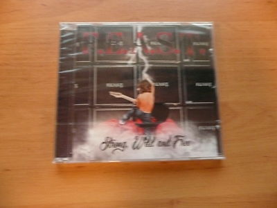 @ CD F.E.A.S.T - STRONG, WILD AND FREE / AVENUE OF ALLIES 2012 SS /MELODIC ITALY