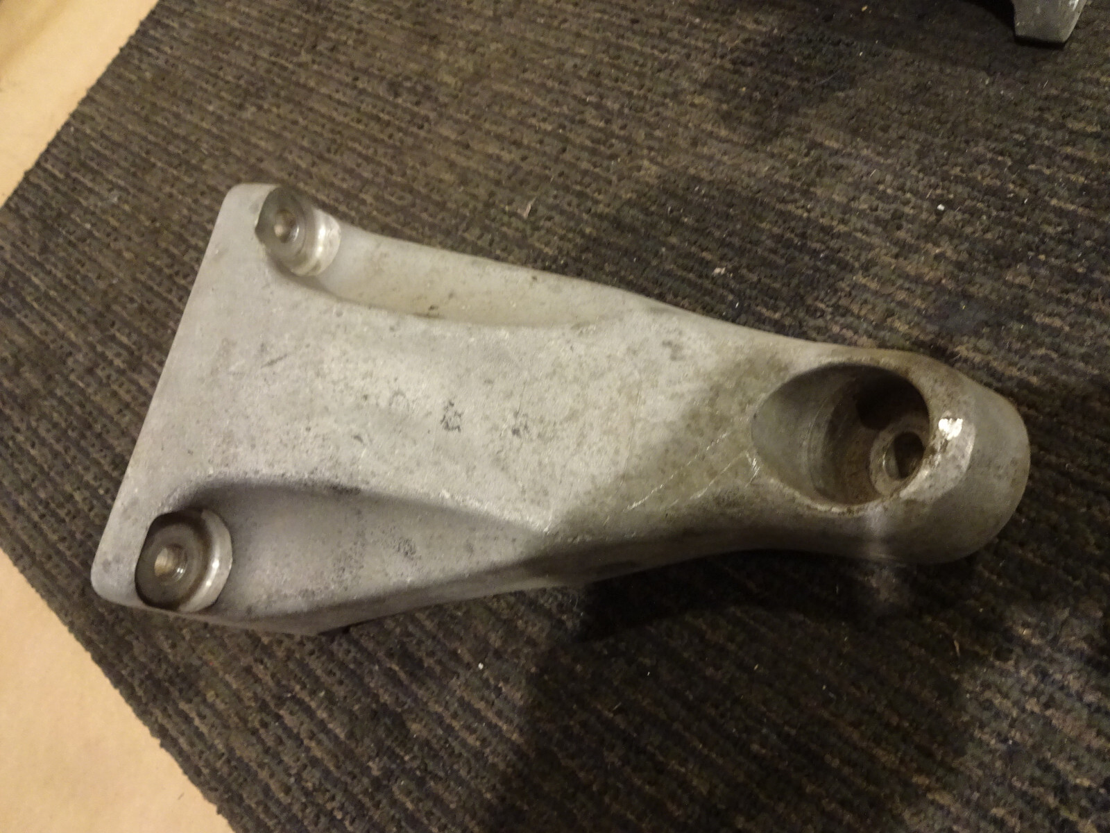 Ferrari California - RH Motor Mount Support Bracket - P/N 244633