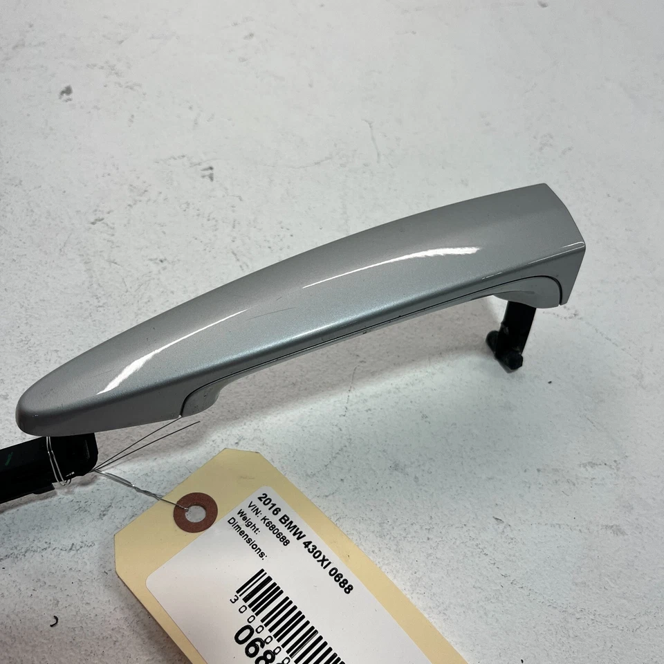 Manija de puerta exterior delantera izquierda color A83 WA83 BMW 430IX 2017-2020 OEM Foto 4 de 4