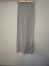 Pretty Little Thing Grey Textured Pleated Pull On Dress Pants Slacks Size 8 EUC