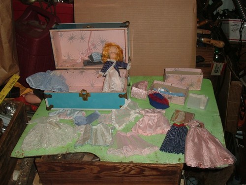 rare doll & 20 clothes 1950's CASS TOYS turquoise blue Metal Doll Storage Case