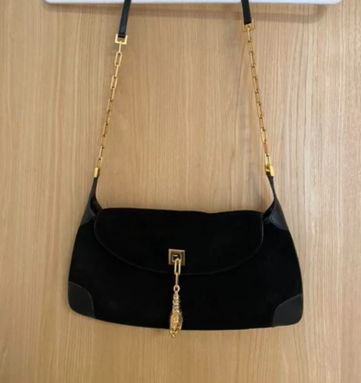 Sac bandoulière Gucci vintage charme tigre chaîne daim noir authentique du Japon 2504