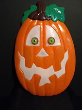 Vtg Mr. Glow N' Pumpkin Twinkle Jack-O'-Lantern Flashing Eyes Light Decor Tested