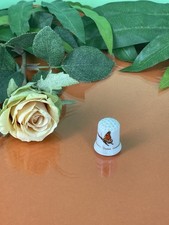 Fingerhut Porzellan Schmetterling Dekor