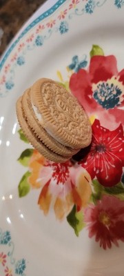 * RARE GOLDEN OREO DEFECT* Triple Stack Oreo from King Size Double Stuff 8 pack