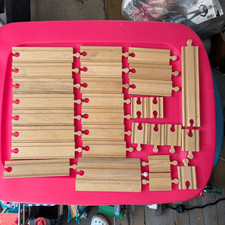 Melissa  Doug Lot Of 29 Wooden Track Pieces Read 