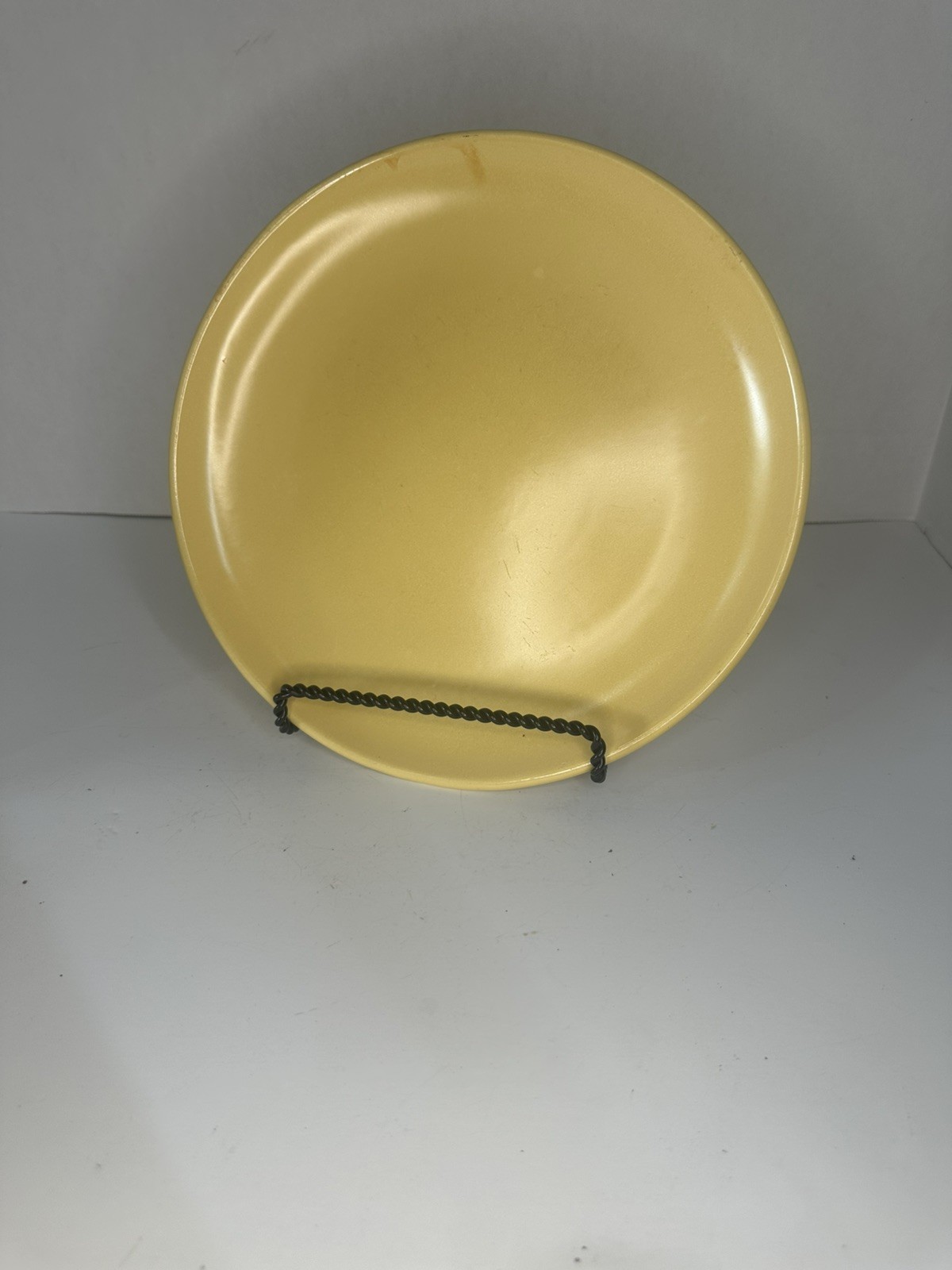 Vintage Ceramic Dinnerware Solid Yellow Individual Dinner Plate set of 2