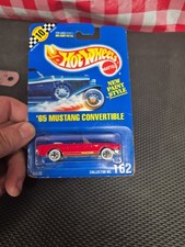 Hot Wheels 65 Mustang Convertible 162 0420