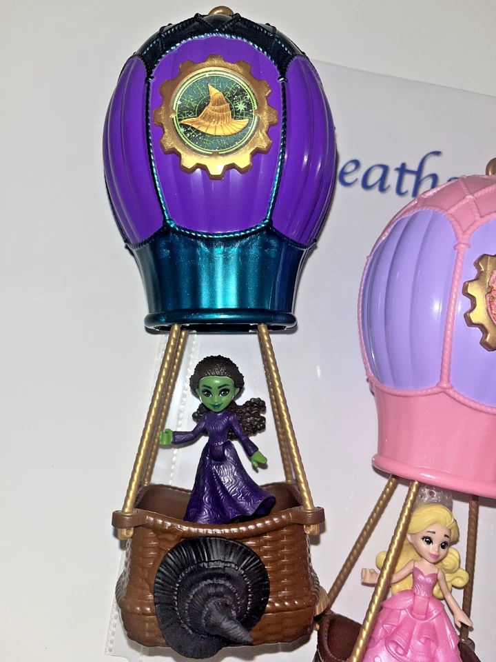 Minifigura Wicked Ozian Balloons Reveal Blind Box ELPHABA, GLINDA Y FIYERO Foto 2 de 4