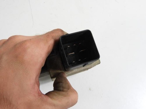 Relé de precalentamiento NISSAN NAVARA NP300 271203982R - Imagen 2 de 10