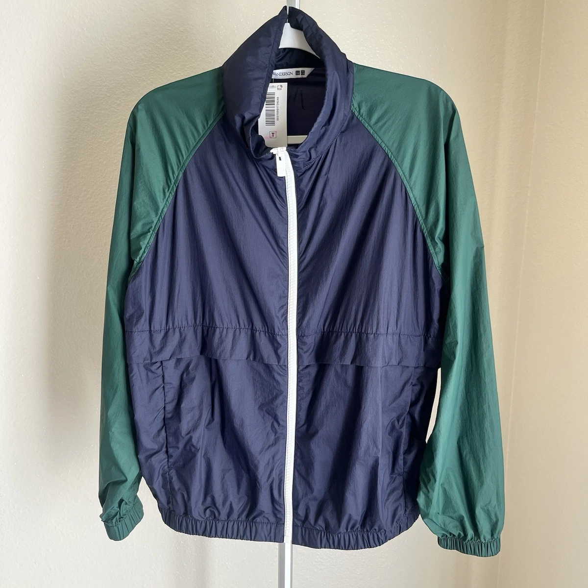 Uniqlo Green Regular Size Coats, Jackets & Vests for Men for Sale 