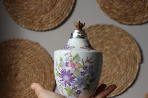 LAMPE BERGER, PILLIVUYT, décor de roses EUR 25,00 - FR