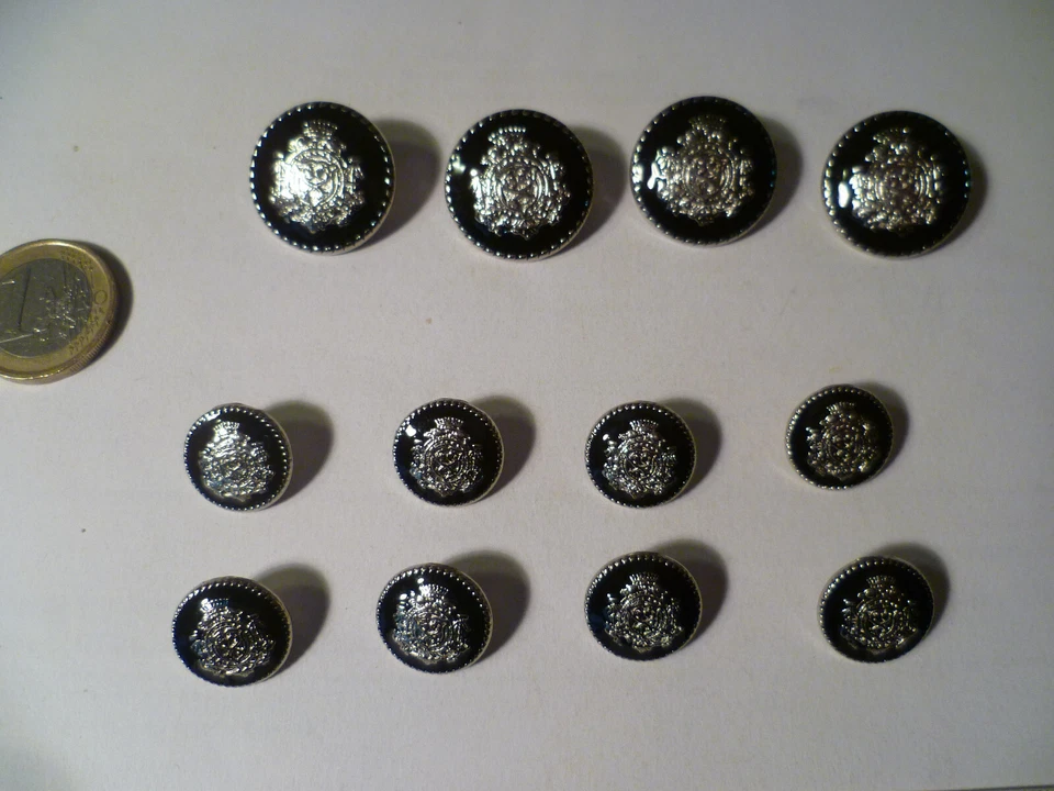 SET 12 BOTTONI STEMMA GIACCA UOMO SMALTO METALLO BLU ARGENTO 8X1,5 / 4X2,2 CM - Immagine 2 di 4