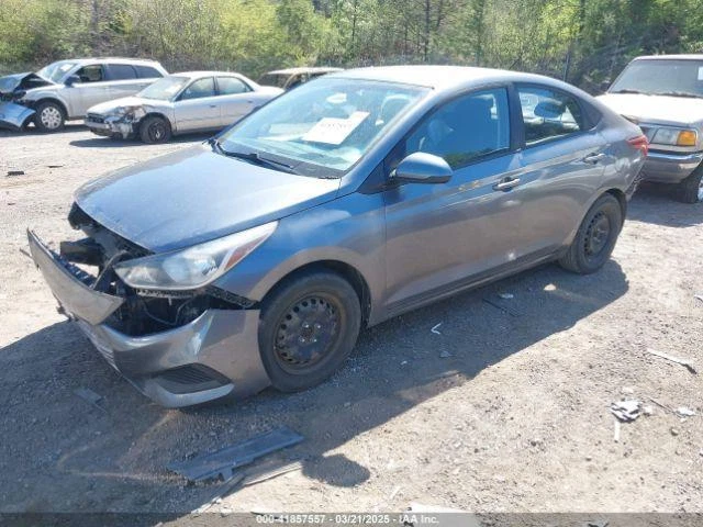 Conjunto de filtro de aire usado se adapta a: Hyundai Accent Grade A 2018 Foto 2 de 4
