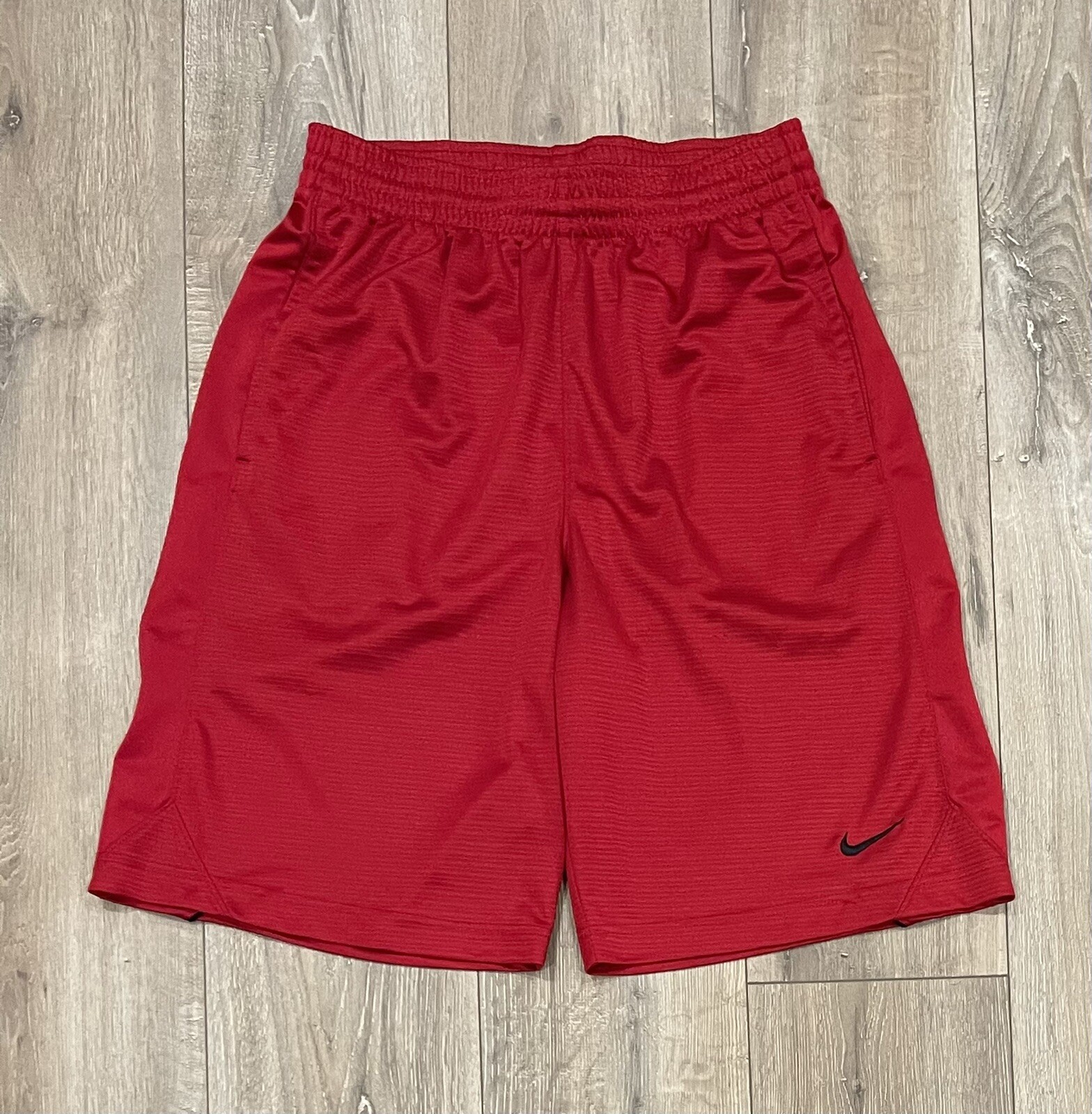 NIKE Men’s Basketball Shorts Medium Red 28x11 Gem