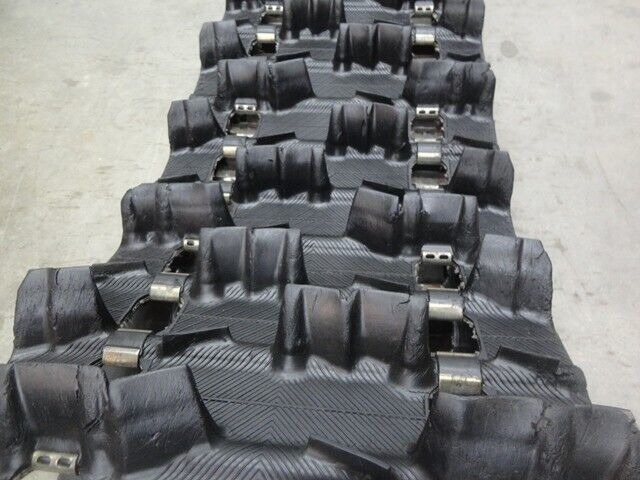Yamaha Track - 153 x 15 x 2.25 - 3.0P - 2008 FX Nytro FX10 Yamaha Track - 153 x 15 x 2.25 - 3.0P - 2008 FX Nytro FX10