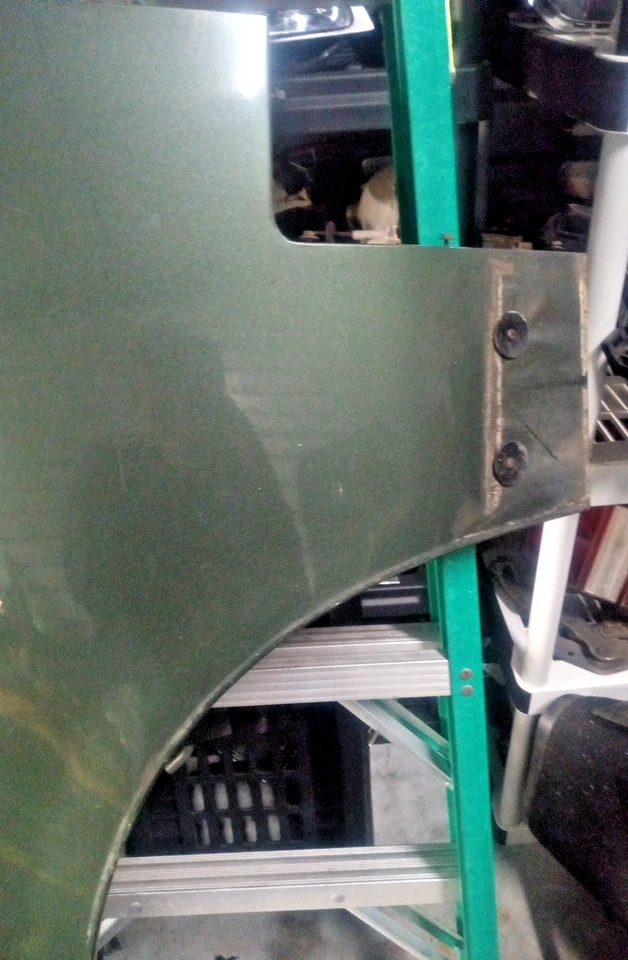 Крыло со стороны пассажира 1980-84 Oldsmobile 98 DG  - Изображение 3 из 4