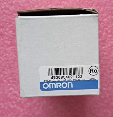 1PC New    Connector  XW2D-20G6  #T7