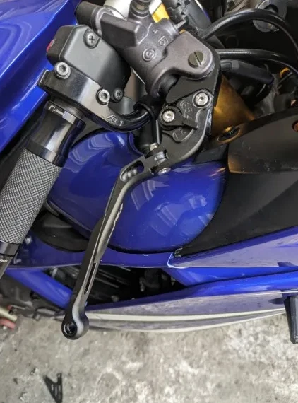 Kits de palancas de freno de embrague extensibles plegables ajustables para Yamaha YZF-R1S 2016-2018 Foto 3 de 4