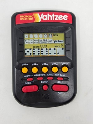 YAHTZEE HANDHELD ELECTRONIC GAME 4511 MILTON BRADLEY TESTED WORKS BLACK VTG 1995
