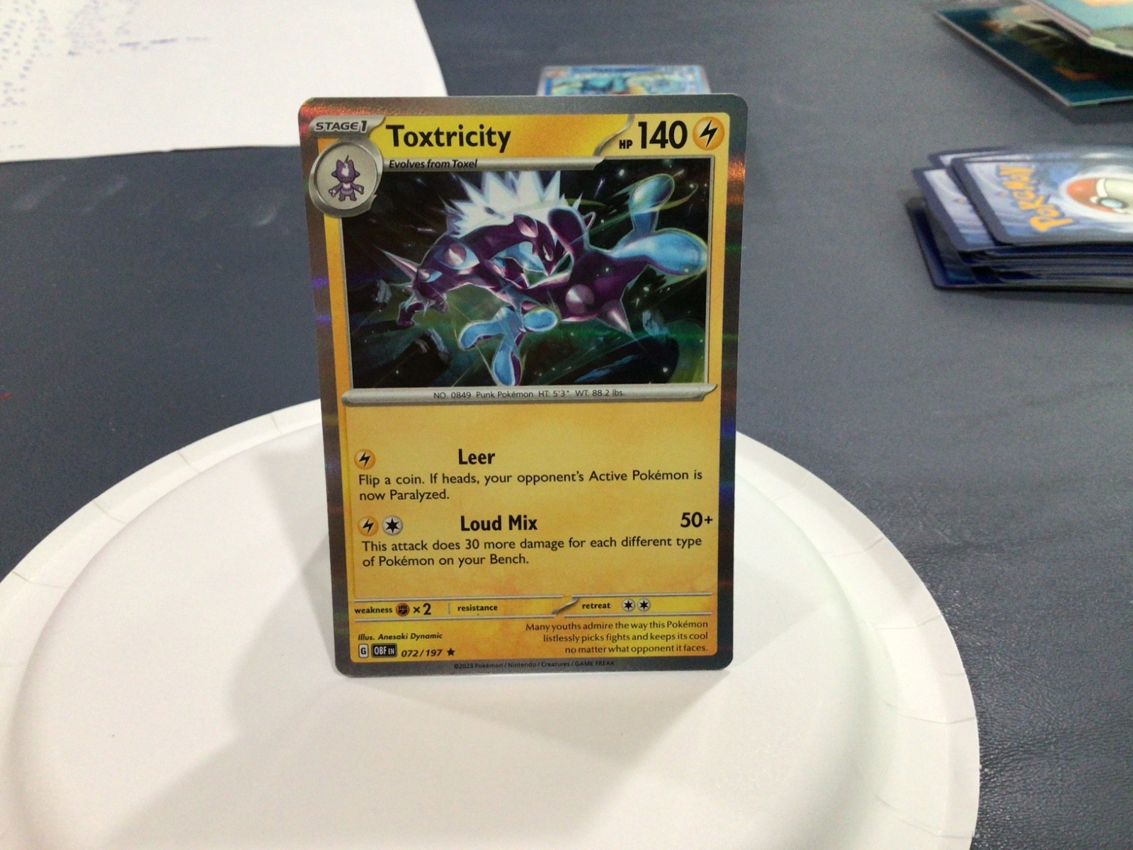 POKEMON HOLO FOIL RARE TOXTRICITY 72/197