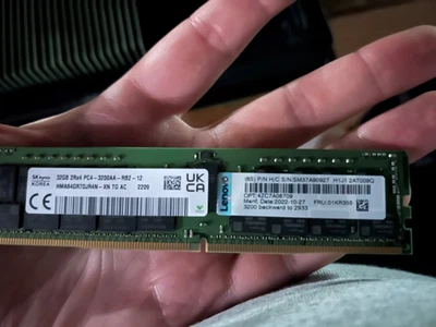 4ZC7A08709 LEN-THINKSYSTEM 32GB TRUDDR4 2933MHZ (2RX4 1.2V) RDIMM (01KR355) - Image 1 of 3