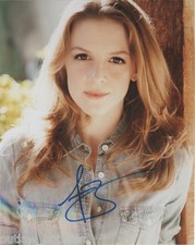 Ashley Bell Autographed Signed 8x10 Photo COA #2