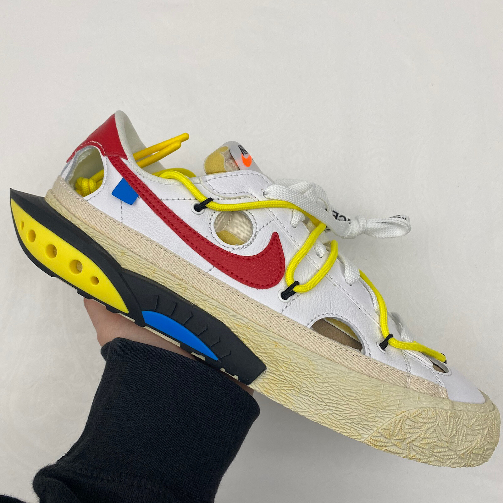 OFF WHITE X NIKE Nike Blazer low x Off White Size 7.5 Men 9 Women DH7863 100 NEW CONDITION