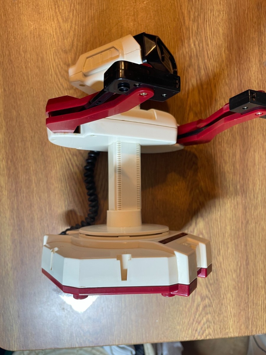 Nintendo ファミリーコンピュータ ロボット HVC-012 Nintendo (ニンテンドウ) ファミリーコンピューターロボット HVC