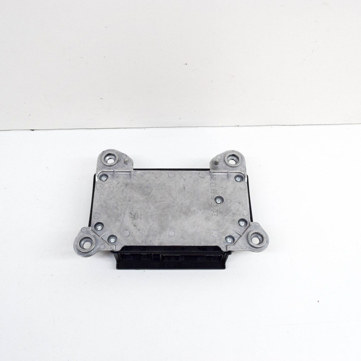 VOLVO V90 MK2 D3 AWD SRS Control Unit 31681532 2017 No Crash Data 