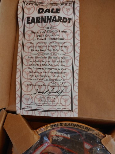 Dale Earnhardt Drivers Of Victory Lane Collectors Plate 1995 Hamilton NASCAR - Picture 2 of 3