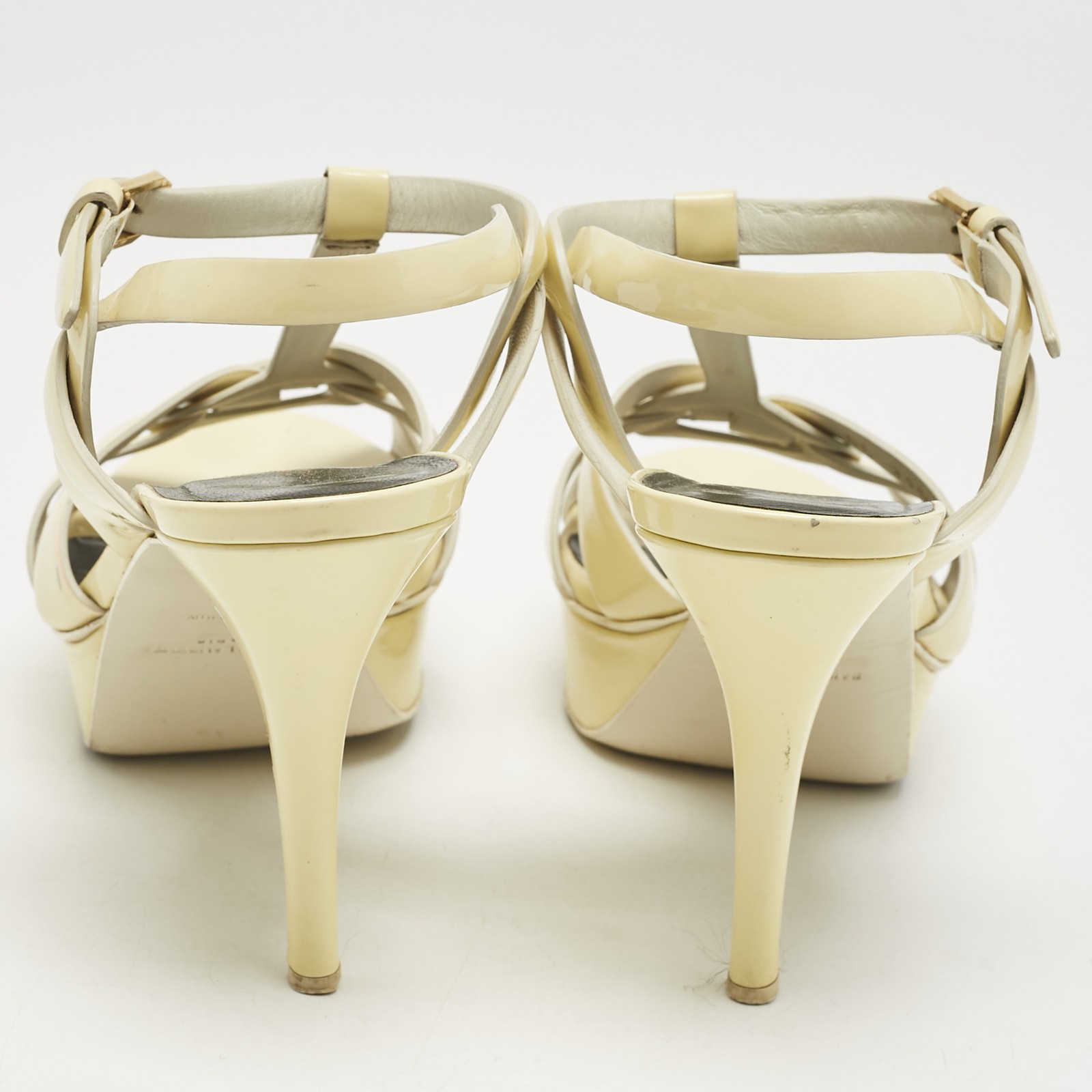 Sandali omaggio Saint Laurent panna vernice pelle taglia 39