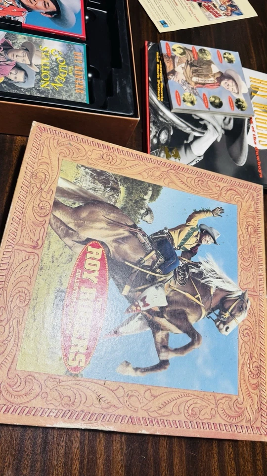 The Roy Rogers Deluxe Collector’s Edition Box Set SEALED RARE! VHS, CD, Poster! - Image 2 of 4