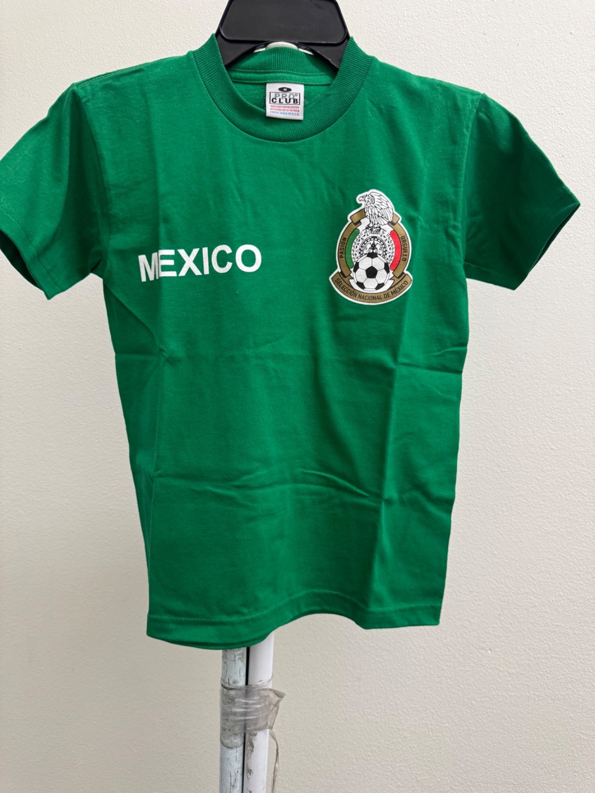 Seleccion Mexicana Shirt. Playera de la Selccion Mexicana. Youth Medium. Age 7-8