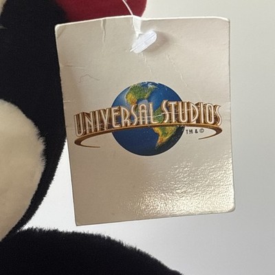 universal studios theme park Chilly Willy Penguin Plush Vintage