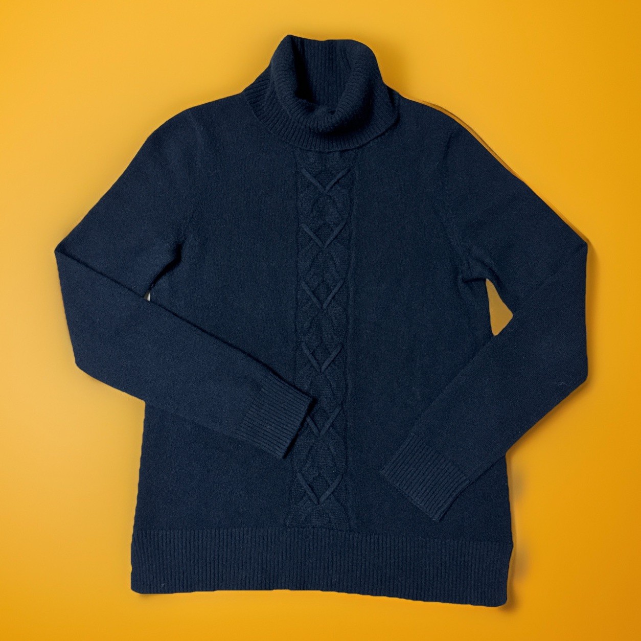 Neiman Marcus Sofia Cashmere Turtleneck Cable Kni… - image 1