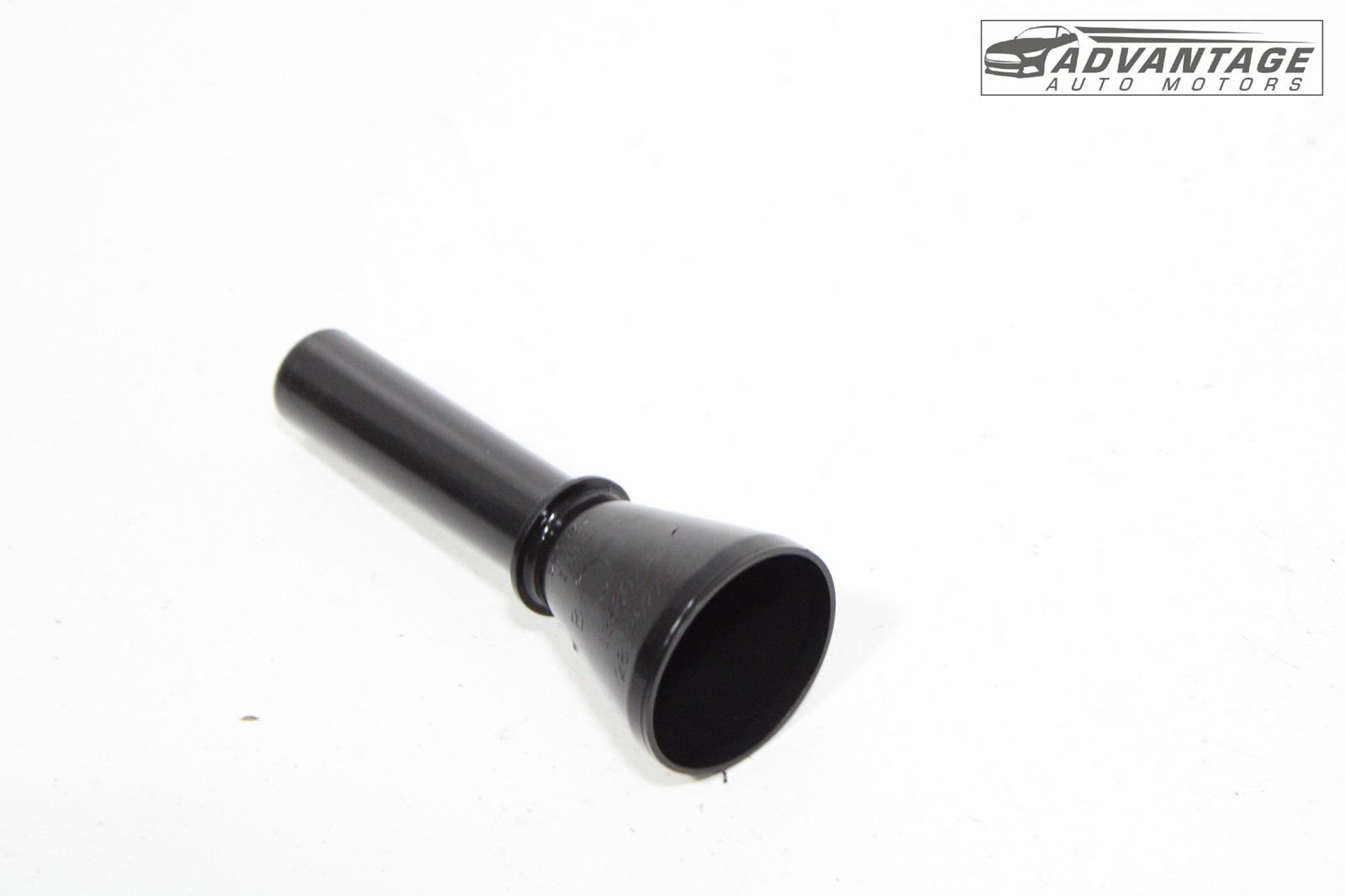 2019-2025 CHEVROLET BLAZER FUEL FILLER NECK FUNNEL TUBE ADAPTER 13580741 OEM