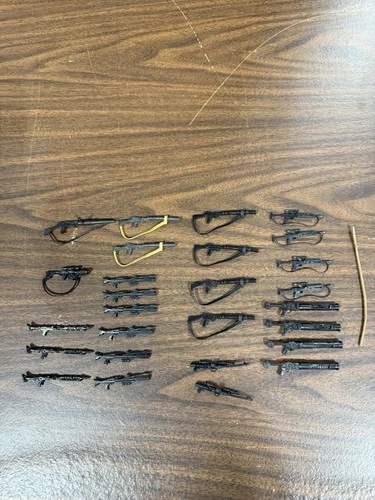 Star Wars Hasbro Weapon And Accessories Lot Of 27 B5