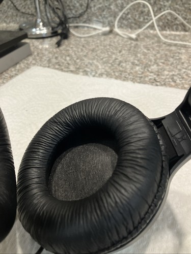 Auriculares de cable largo con cable sobre la oreja de tamaño completo PANASONIC® RP-HT161 - Imagen 4 de 7