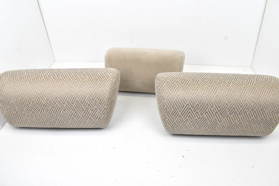 2001 2003 Toyota Highlander Rear 2nd Row Beige Cloth Headrest Set of 3 OEM - Image 4 of 4